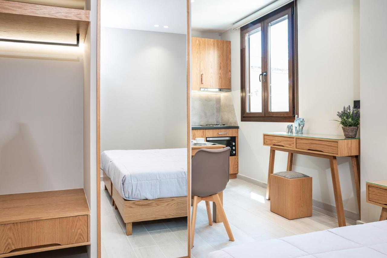 Alektor Luxury Apartments Città di Zante Esterno foto