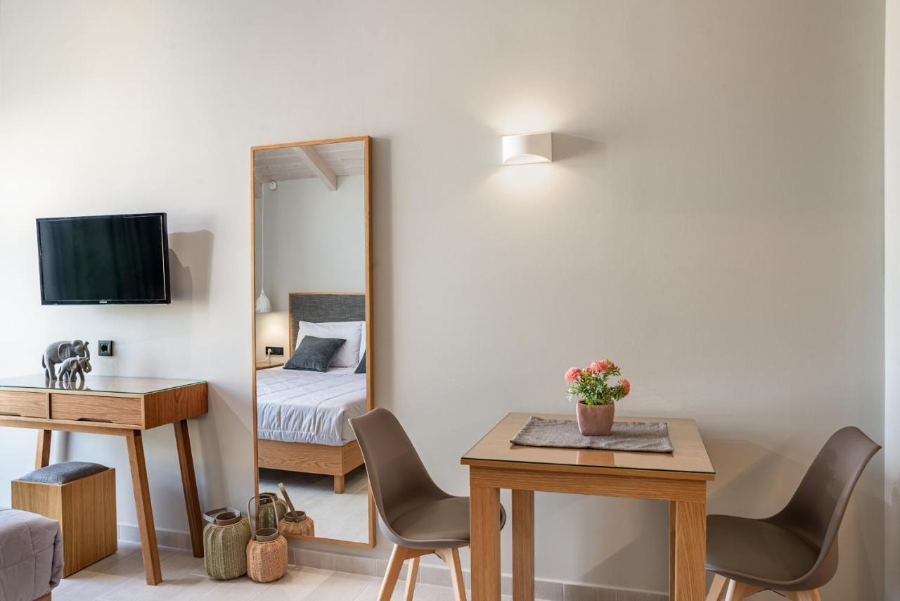 Alektor Luxury Apartments Città di Zante Esterno foto